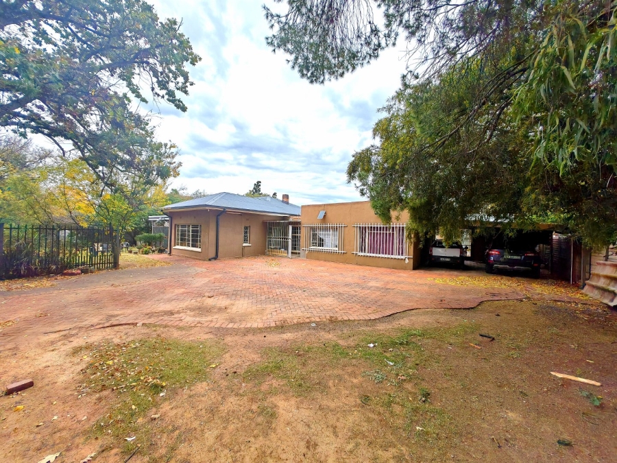 7 Bedroom Property for Sale in Bayswater Free State